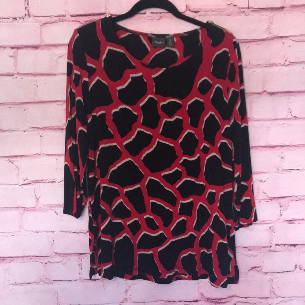 Chico’s Traveler Top